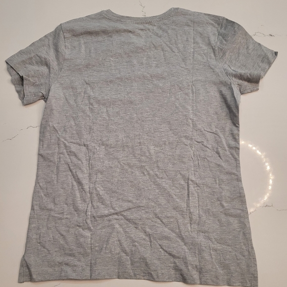 Bench Tee-Shirt - Women's size Medium - Picture 5 of 8